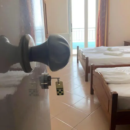 Hotel Emily's Himarë