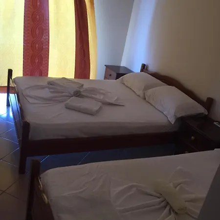 Emily's Hotel Himare